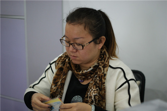 �T���L��